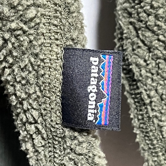 Patagonia Olive Reversible Fleece Pullover | Cozy | XL Fit | Outdoor Staple - Picture 4 of 9